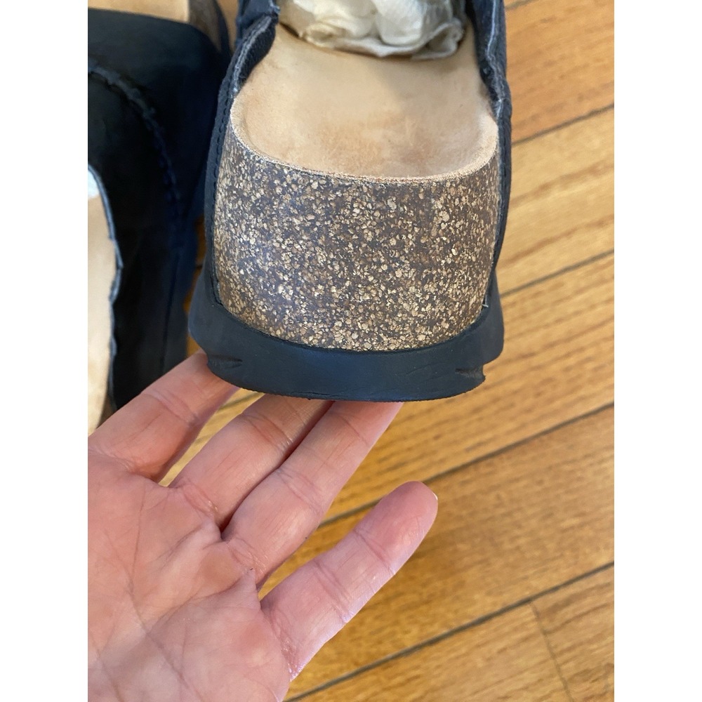 UGG Sunskip Slide Black Slip On Clog Sandal Size 9 - Picture 6 of 14